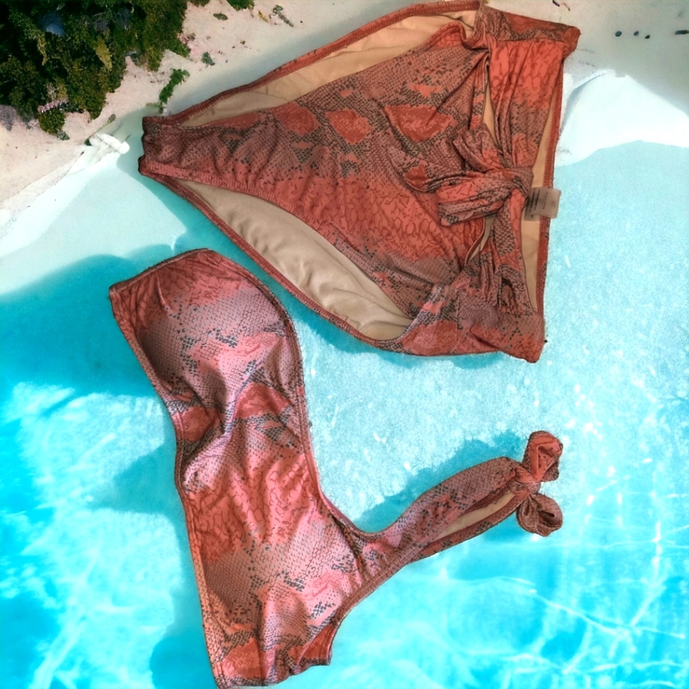 2-piece swimming